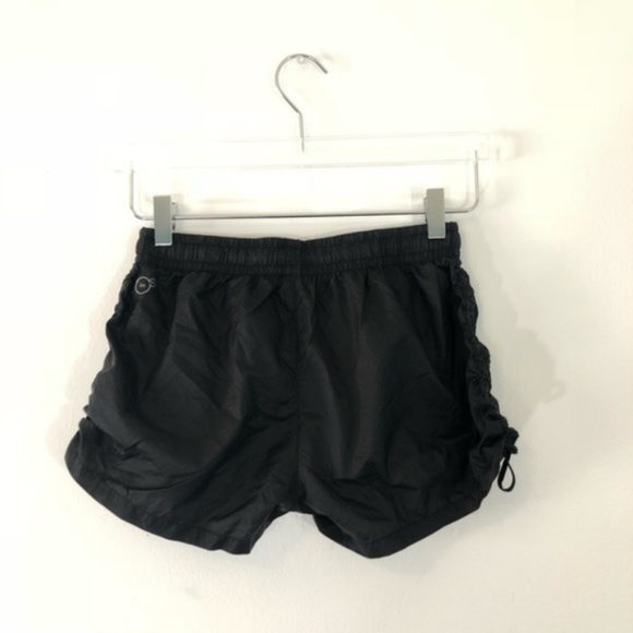 Puma Dry Cell Active Workout Shorts Size XS - Picture 2 of 6